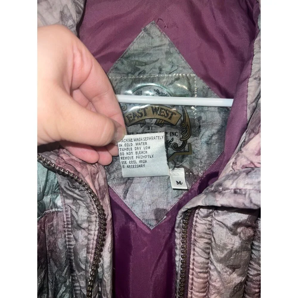 Vintage Women's Puffer Winter Jacket Metallic Purple/Green Camo Sz Med East West